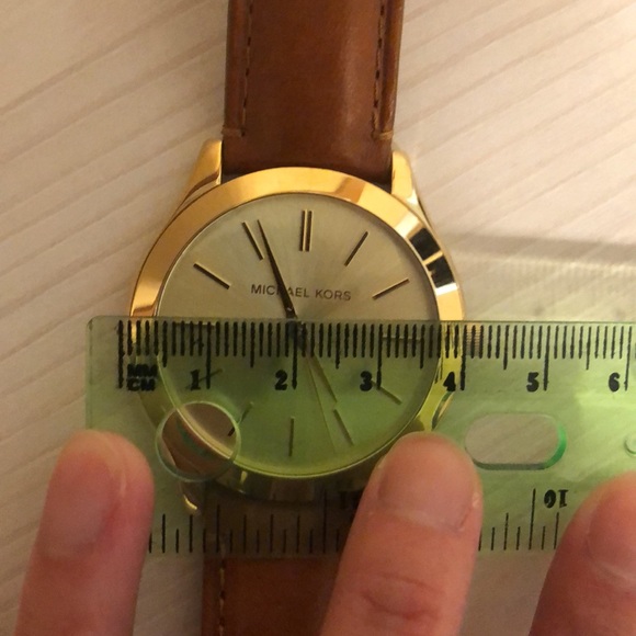 Michael Kors Watch EUC Brown Leather Watch - Picture 7 of 7